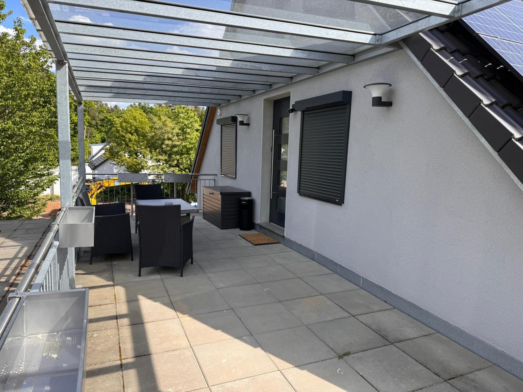 Moderne Ferienunterkunft/Wohnung Burgthann Buitenkant foto